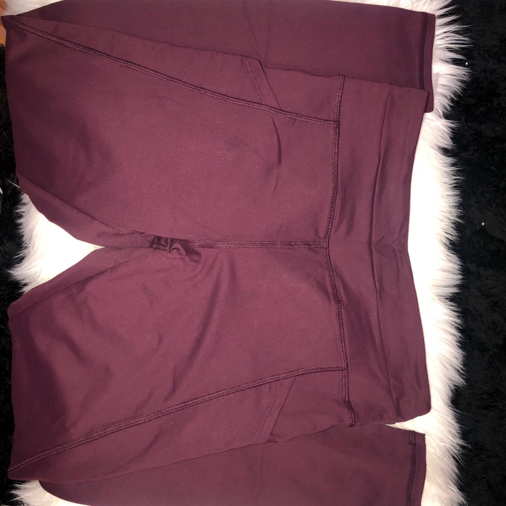 LEGGINGS ❤️ - Picture 2 of 2